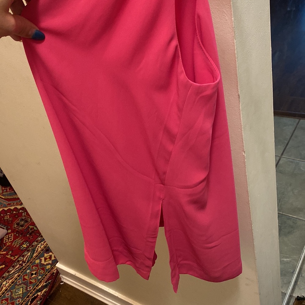 Tops - Picture 2 of 6